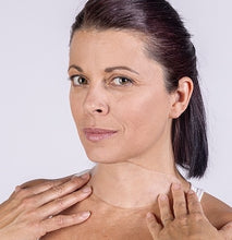 Load image into Gallery viewer, Silc Skin Collette Pad for Neck Wrinkles